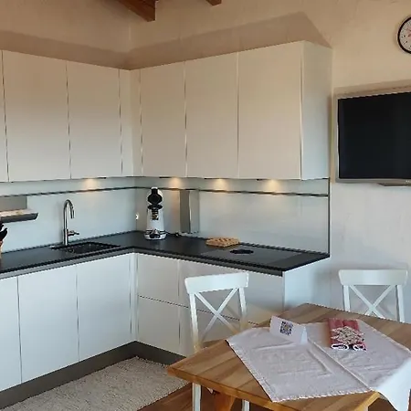 Alpenpanorama Apartamento *